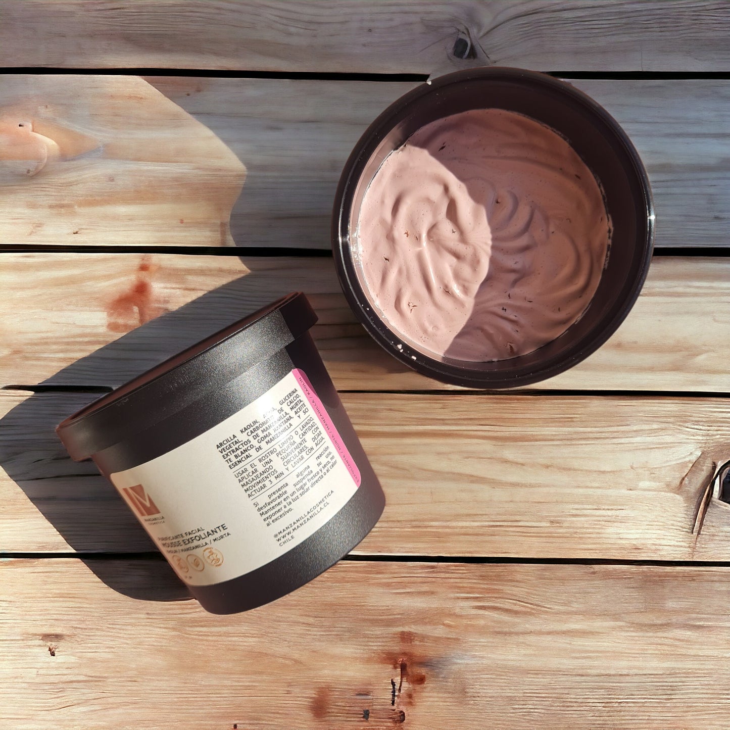 Mousse Exfoliante Facial de Manzanilla, Kaolín y Murta