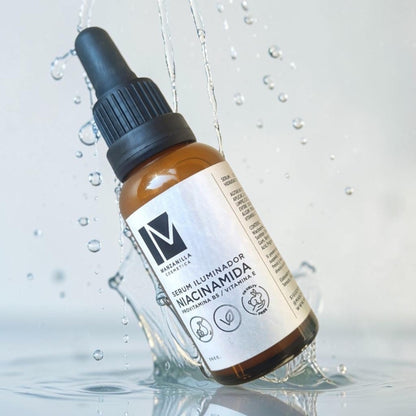 Sérum Iluminador con Niacinamida + Provitamina B5 y Vitamina E
